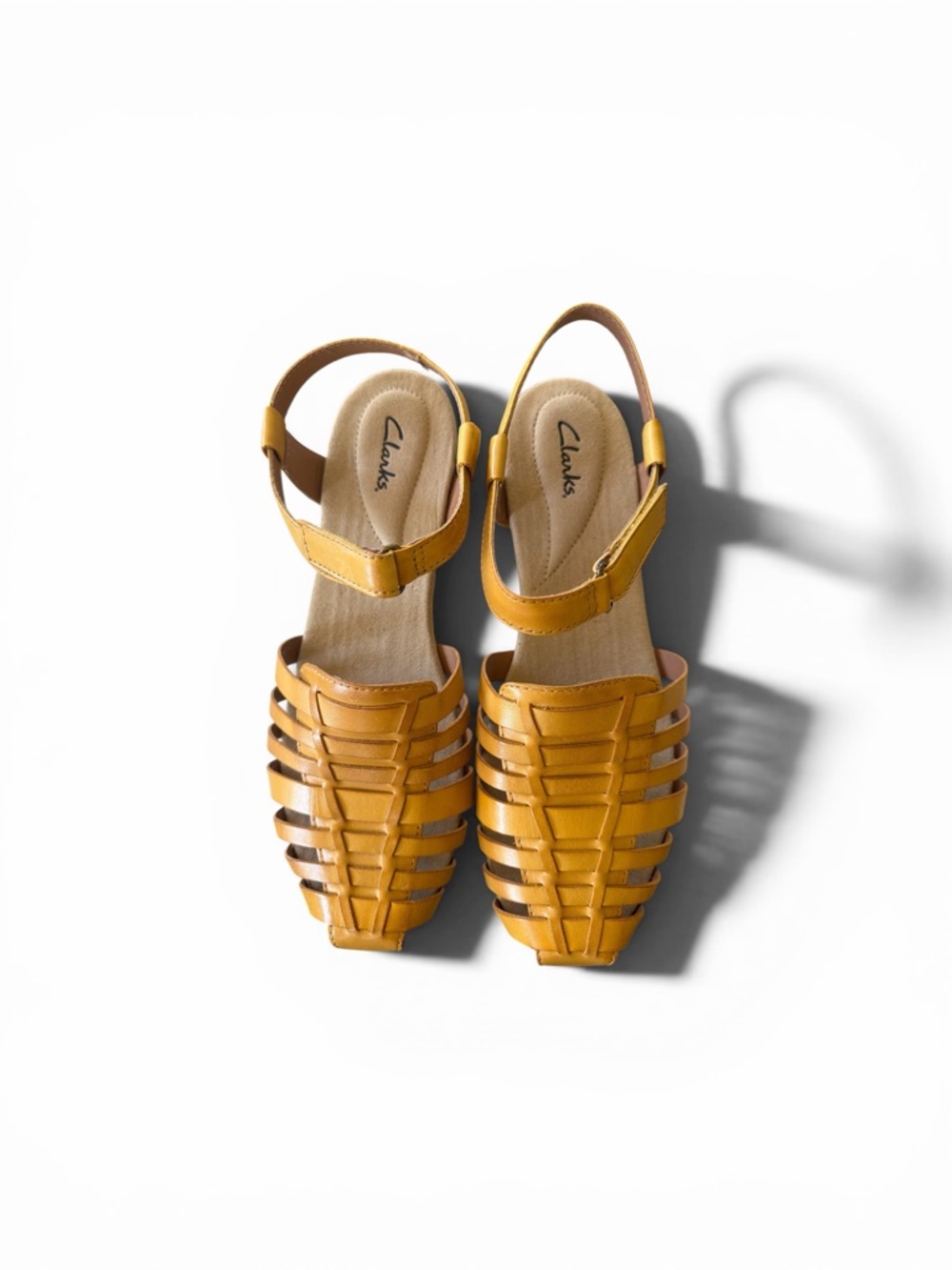 Clarks Women's Mustard Leather Woven Slingback Sandals Size 11W